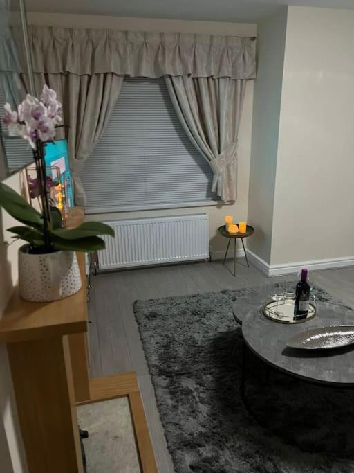 Gated Home Close To Birmingham City Centre Luaran gambar