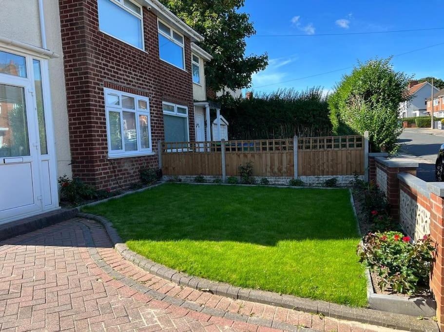 Gated Home Close To Birmingham City Centre Luaran gambar