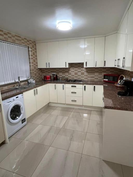 Gated Home Close To Birmingham City Centre Luaran gambar