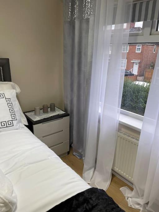Gated Home Close To Birmingham City Centre Luaran gambar
